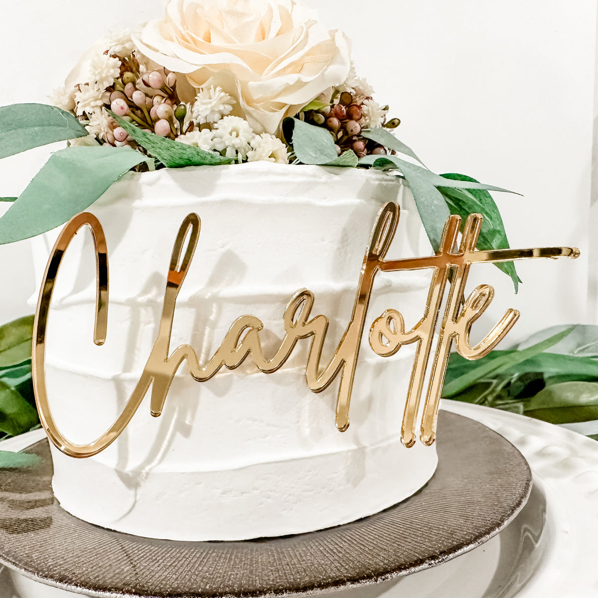 Name/Number Cake Charm