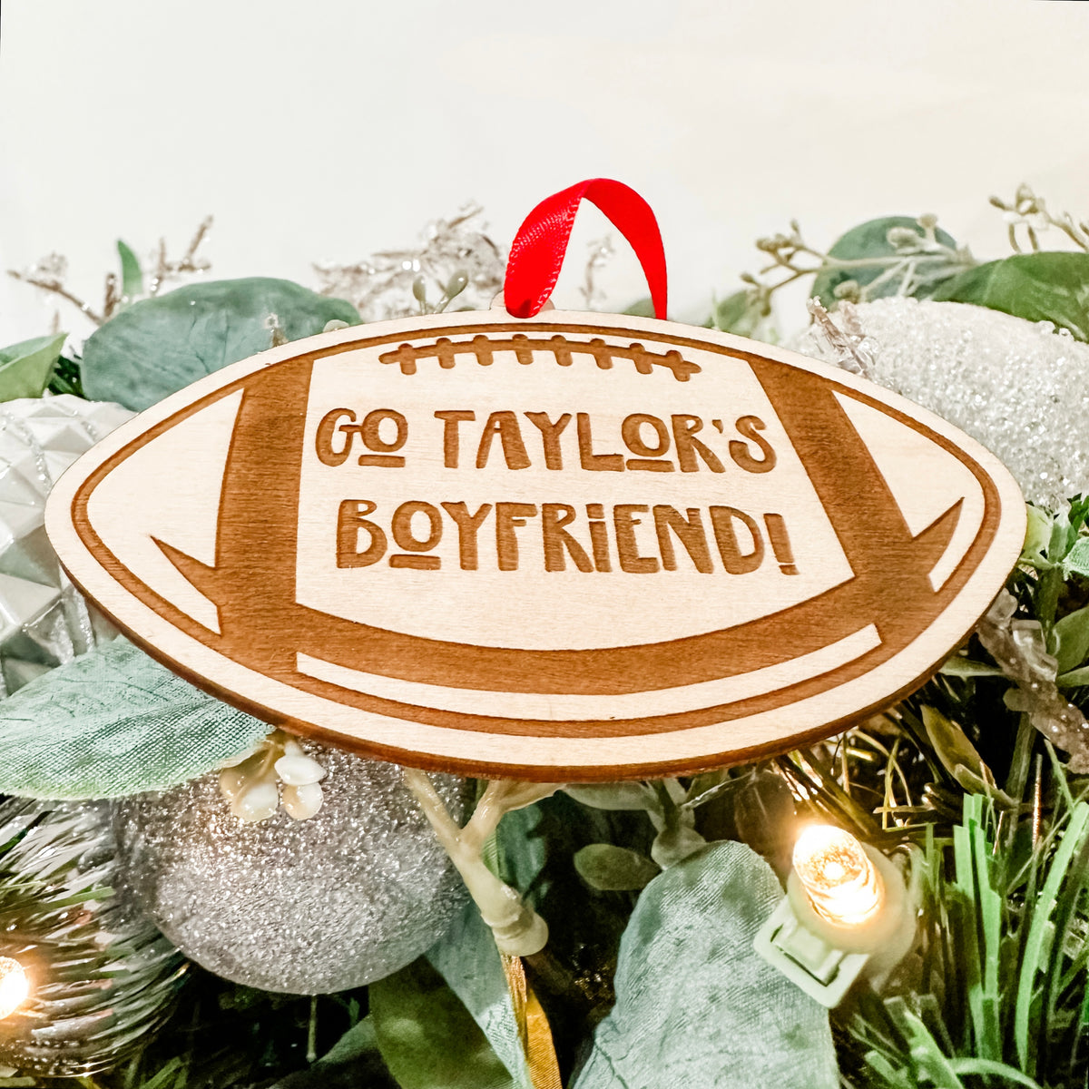 Go Taylor’s Boyfriend Ornament