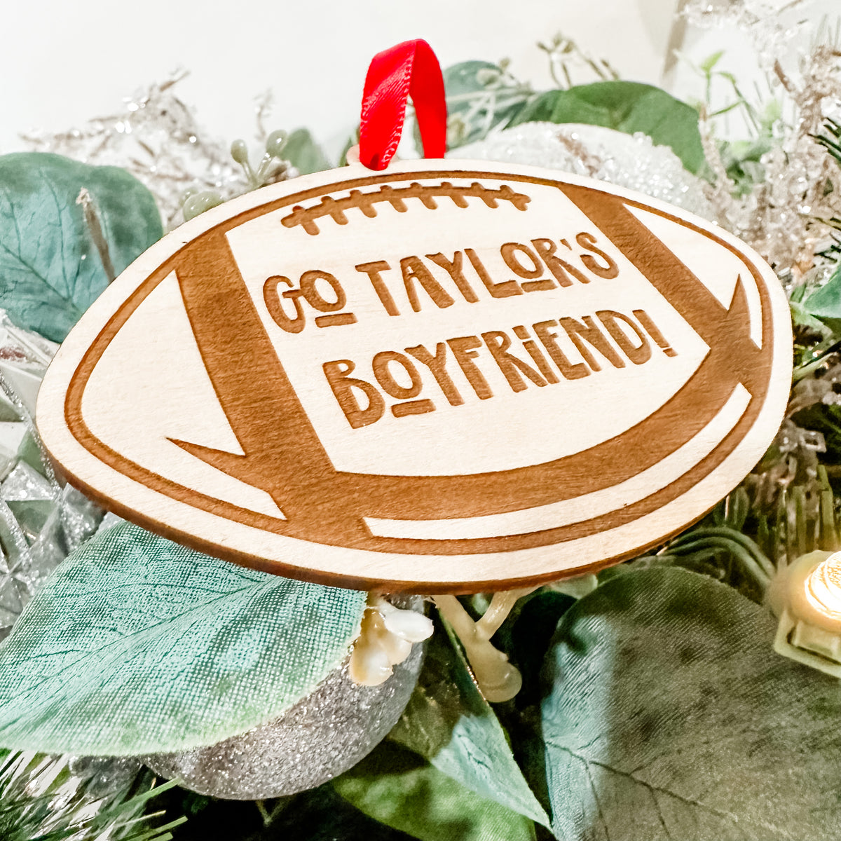 Go Taylor’s Boyfriend Ornament